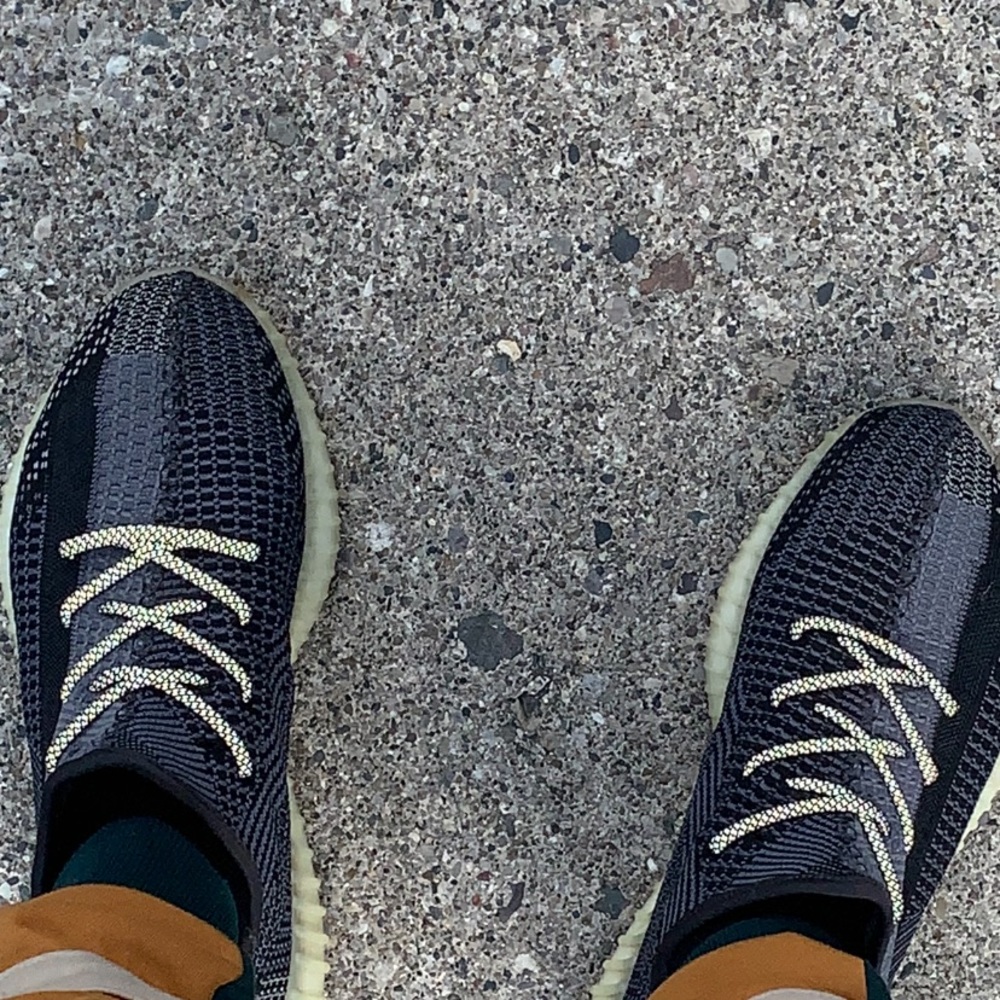 Adidas Yeezy boost V2 - Picture 1 of 1